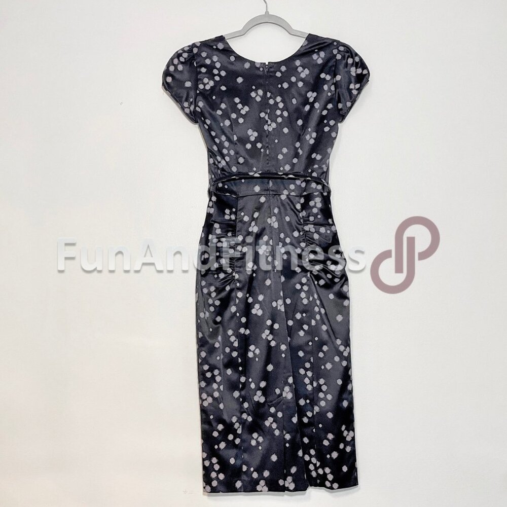 Stop Staring LN Satiny modern yet retro splash-like polka dot Wiggle Dress sz L